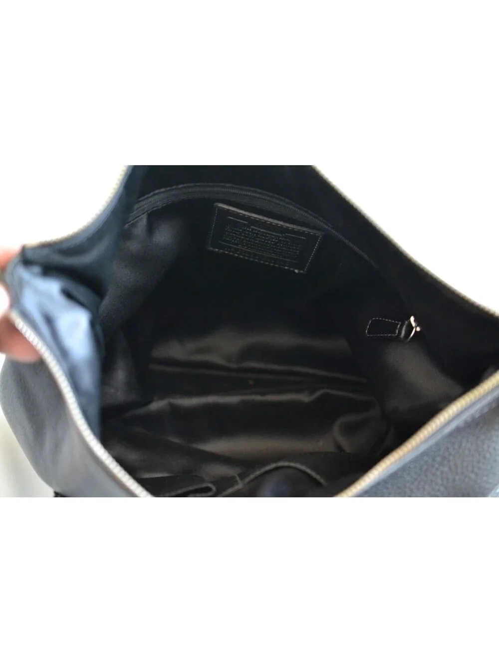 Coach Penelope F19045 Black Pebbled Leather Hobo Shoulder Bag Turnlock
